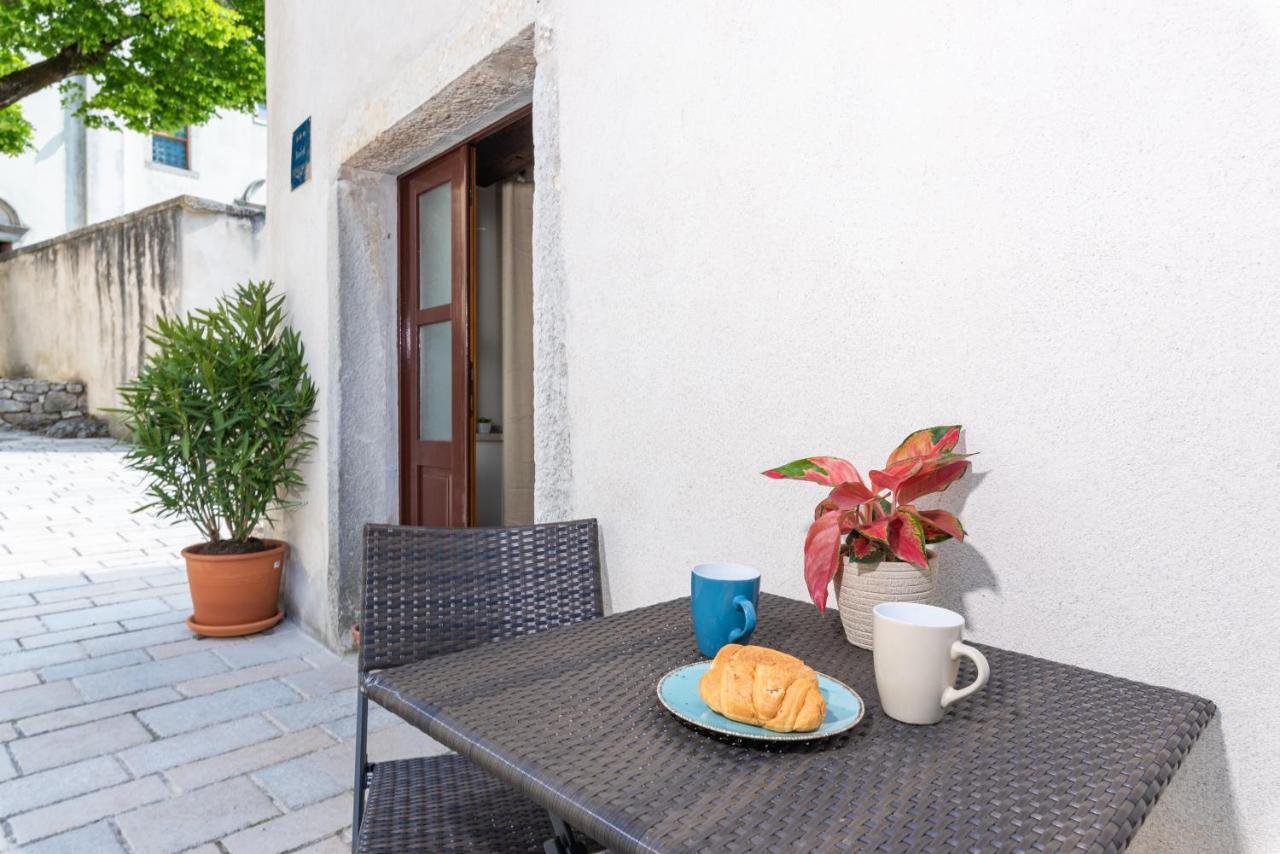 Picturesque Apartment San Rocco 1 Pićan 外观 照片